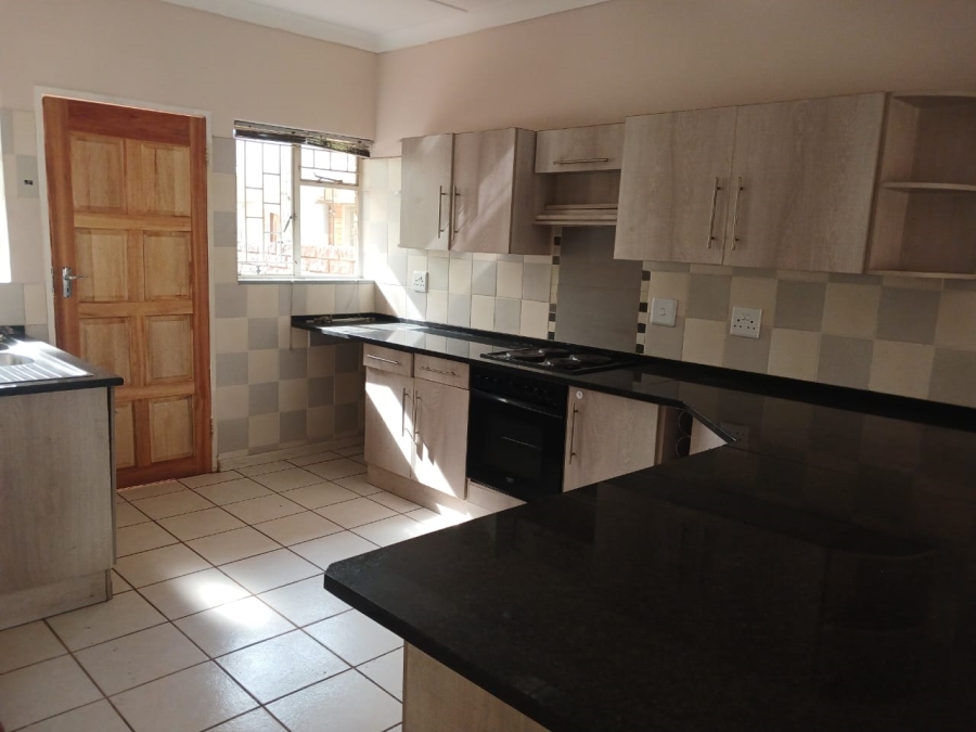 2 Bedroom Property for Sale in Songloed North West